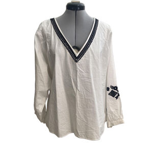 Women's Zara Basic Blouse Size M White with Black Embroidery